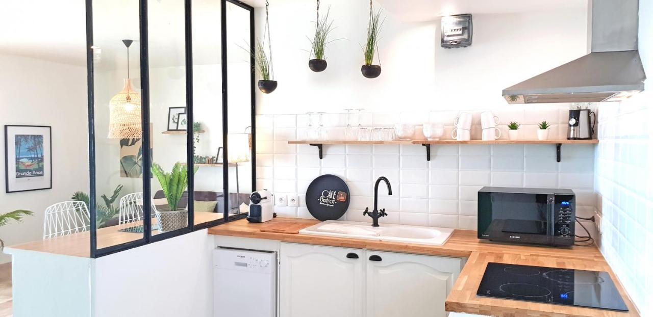 La Boheme, Residence De 5 Appartements Avec Piscine, Vue Ocean, Petite Ile 외부 사진